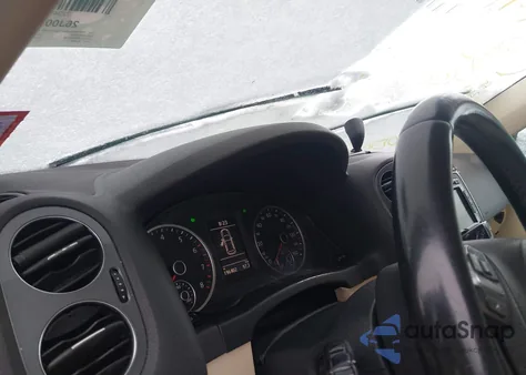 2013 Volkswagen Tiguan Se z USA, uszkodzony, nr VIN WVGBV3AX3DW583069